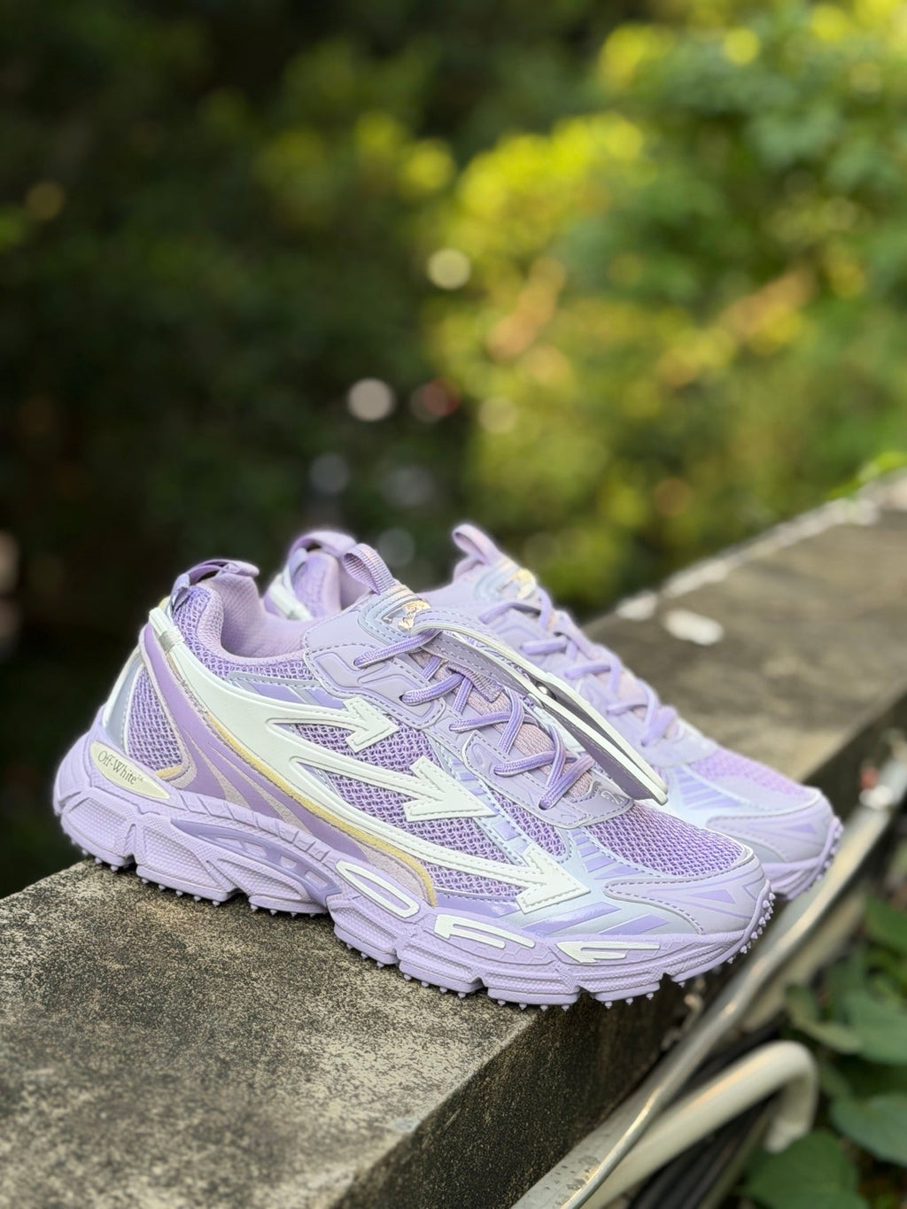 💜 Street-Style Star: Off-White Purple Mesh Retro Low-Cut Fashion Sneakers