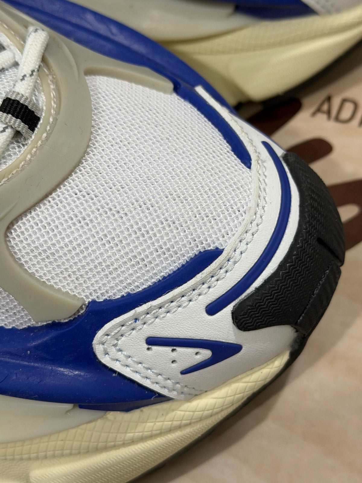 💙 Retro Vibes: Adidas Adistar Jellyfish Retro Blue White Running Sneakers Men Women Casual Shoes