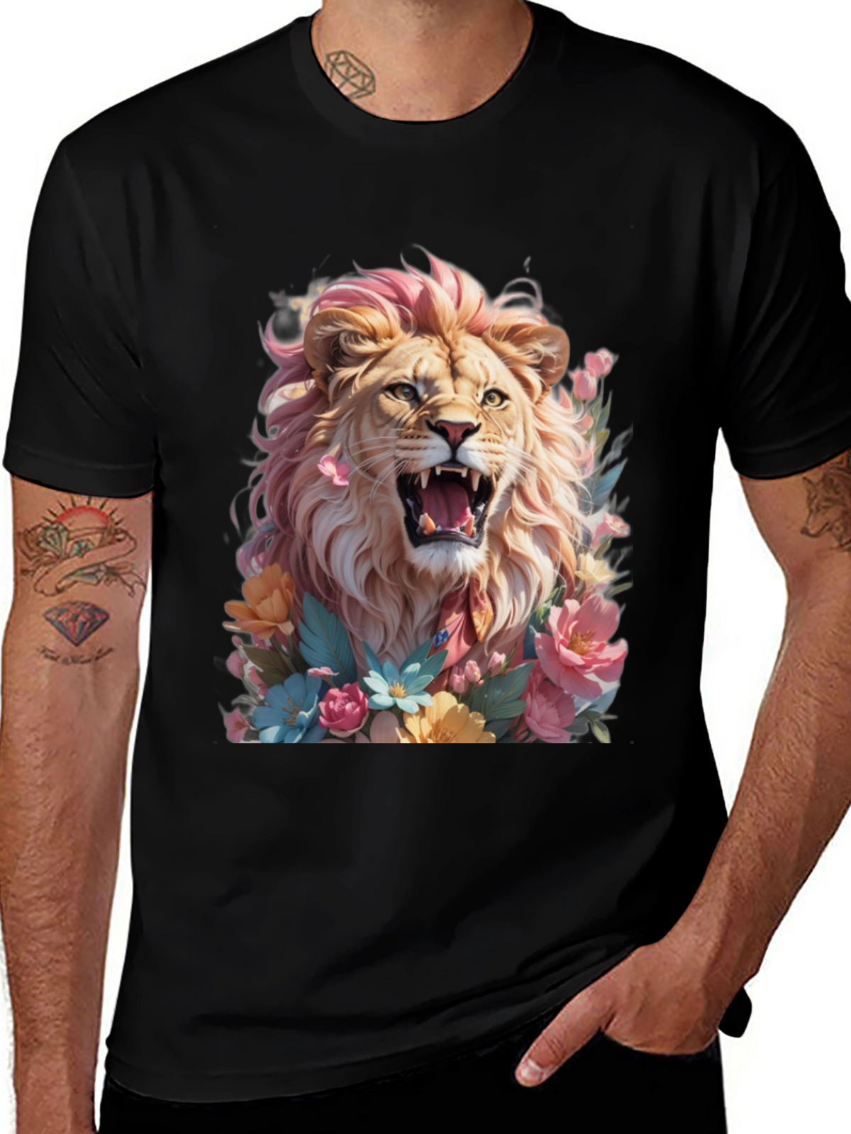 Floral Lion Graphic Tee - Bold & Stylish!