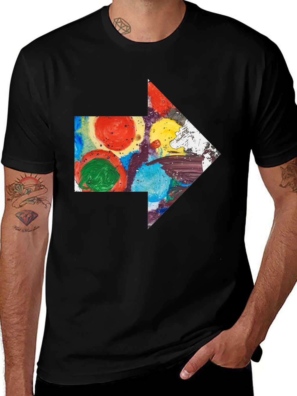 Abstract Arrow Graphic T-Shirt - Artsy Design