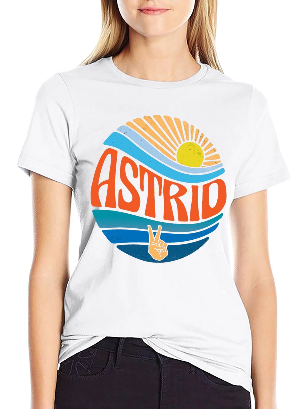 Astrid Retro Graphic T-Shirt
