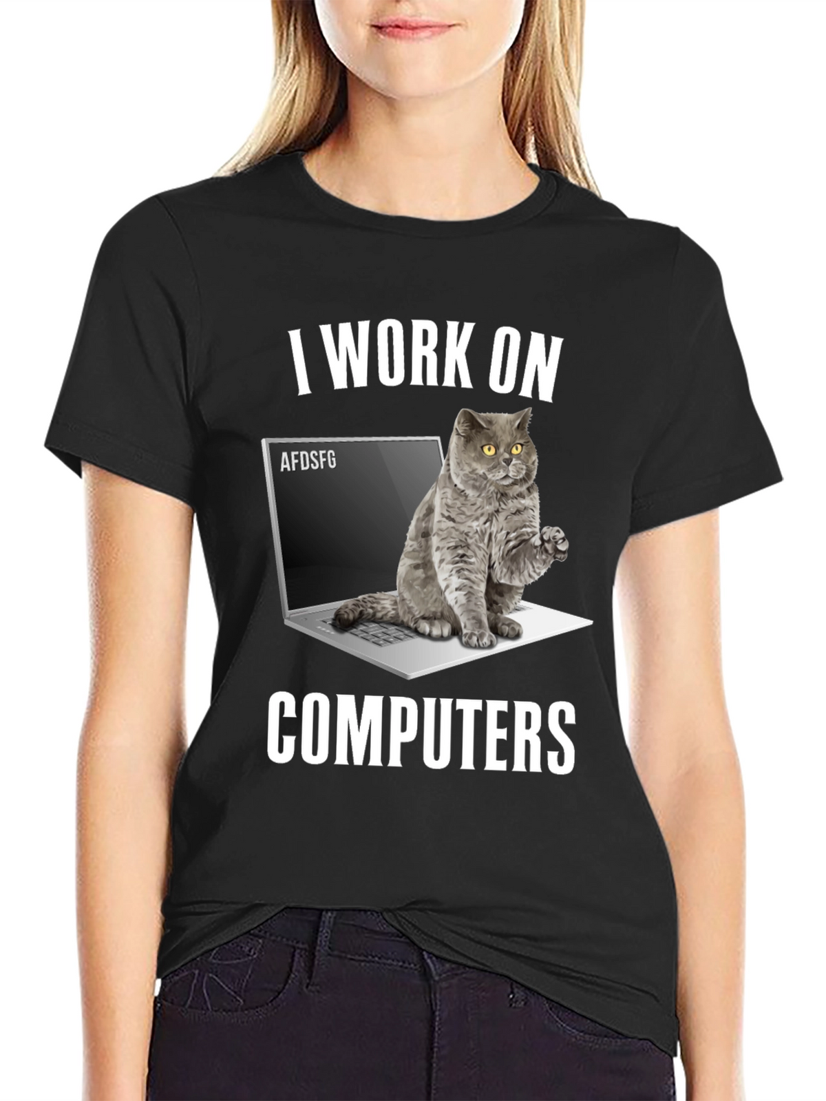 I Work on Computers Cat T-Shirt
