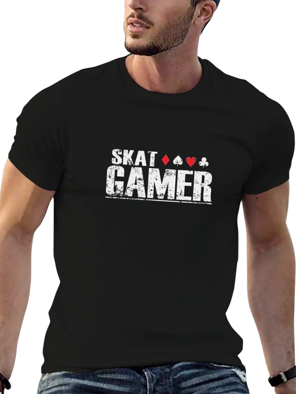 Skat Gamer Black T-Shirt - Poker Card Suits Design