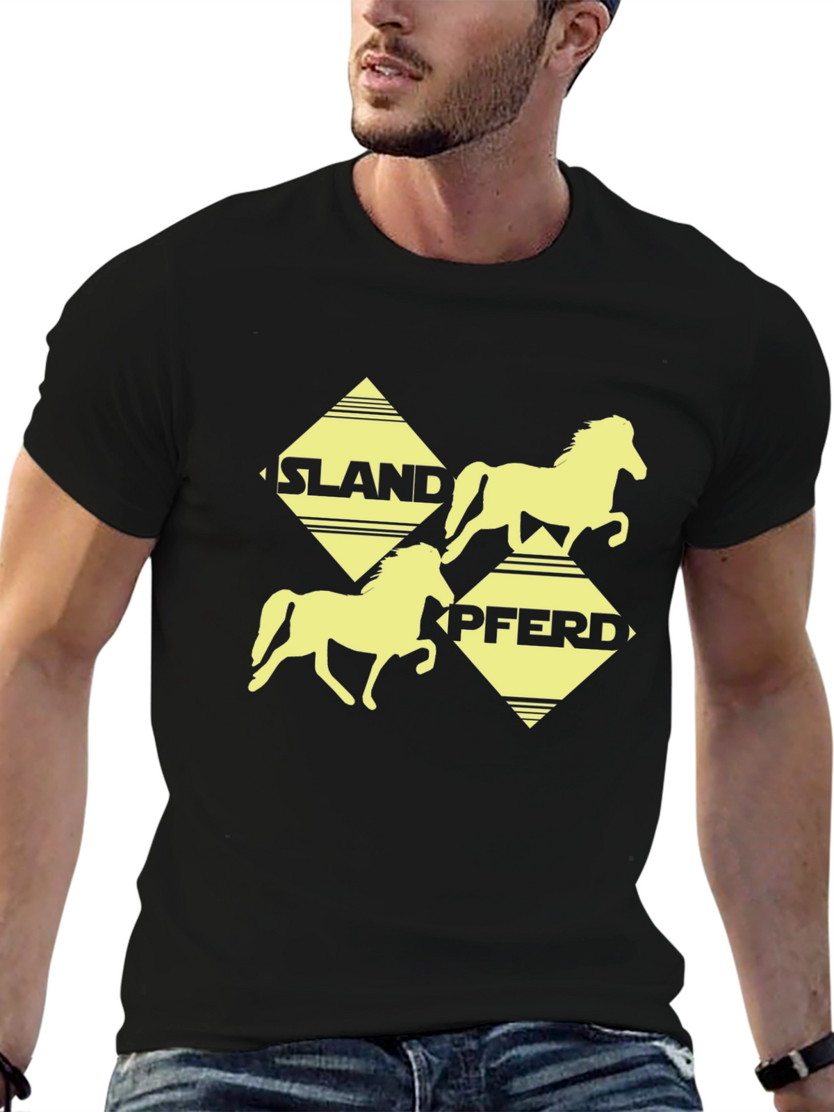 Islandpferd Graphic Tee - Black Cotton T-Shirt