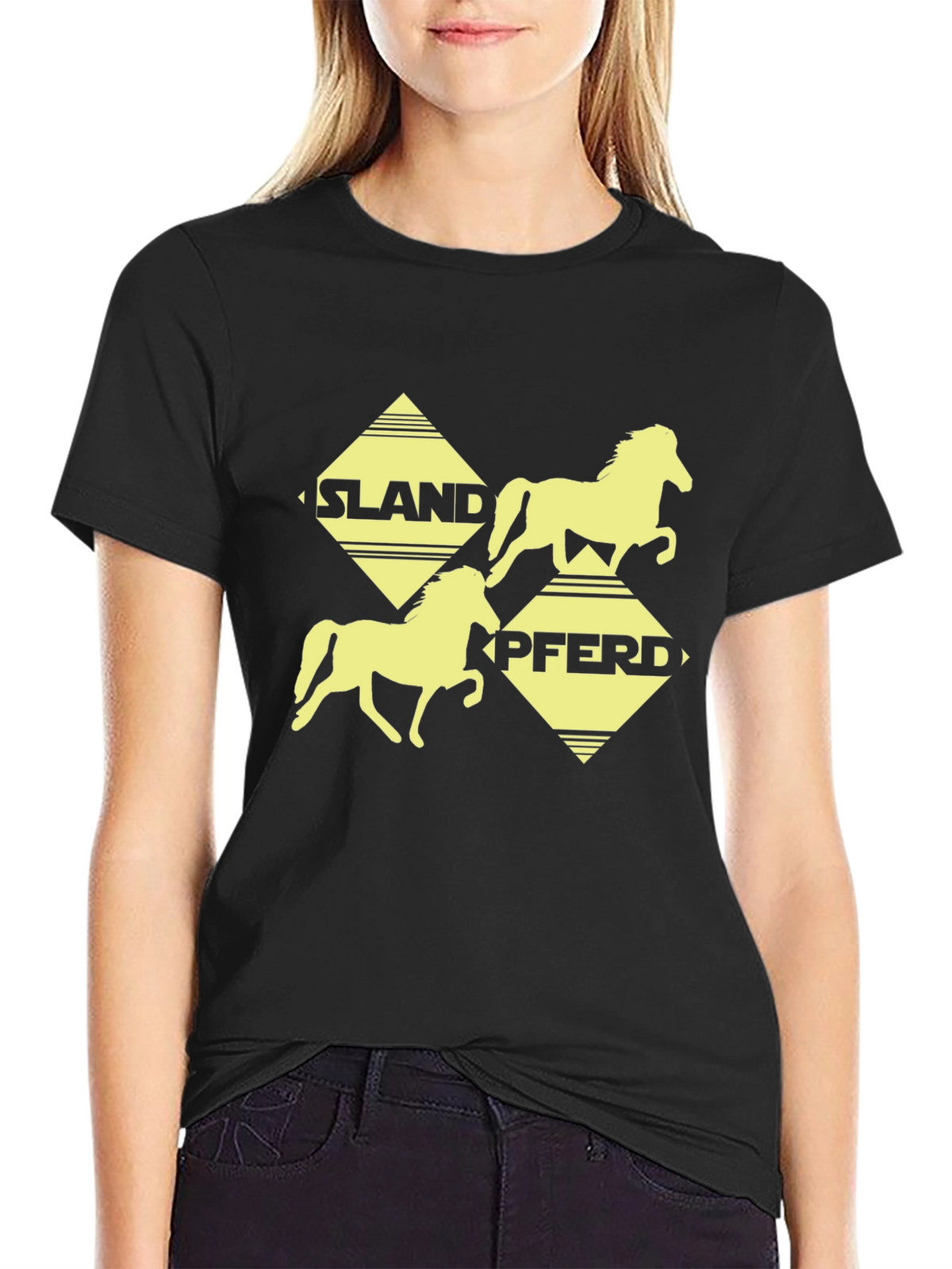 Islandpferd Graphic Tee - Black Cotton T-Shirt