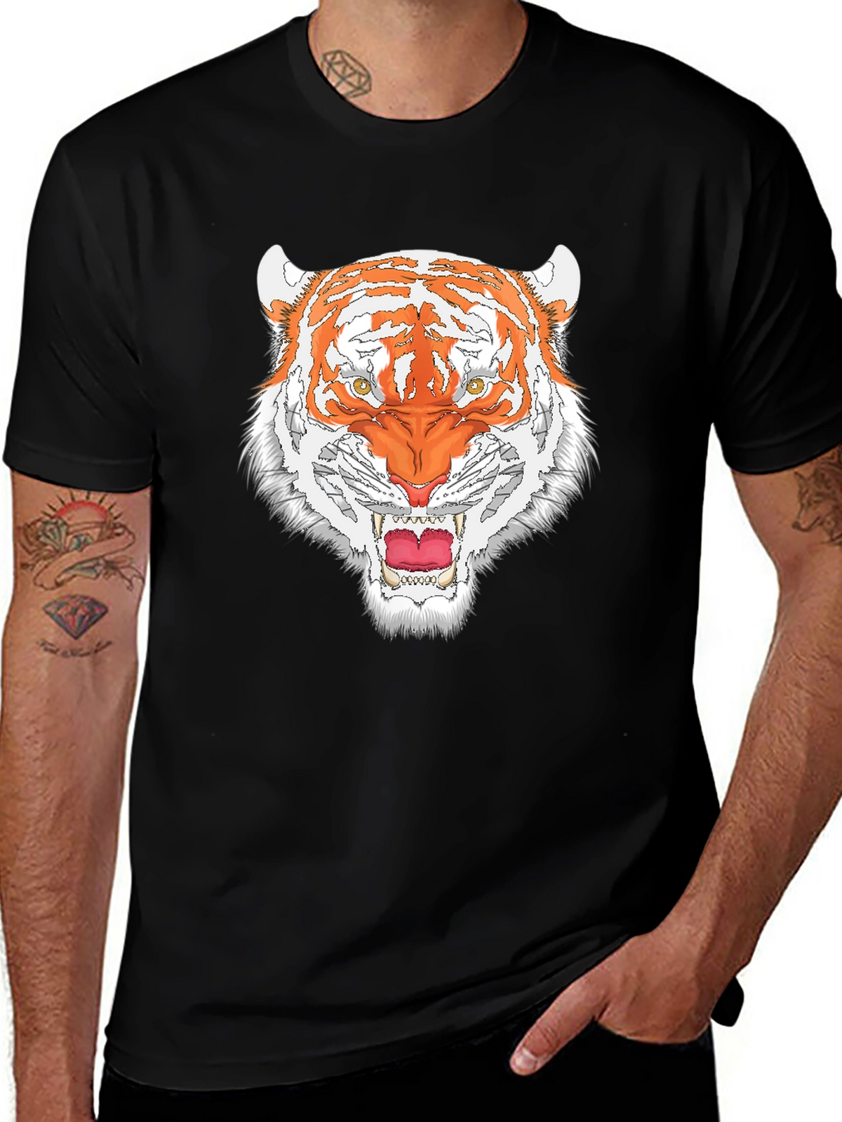 Bold Tiger Graphic Tee - Black