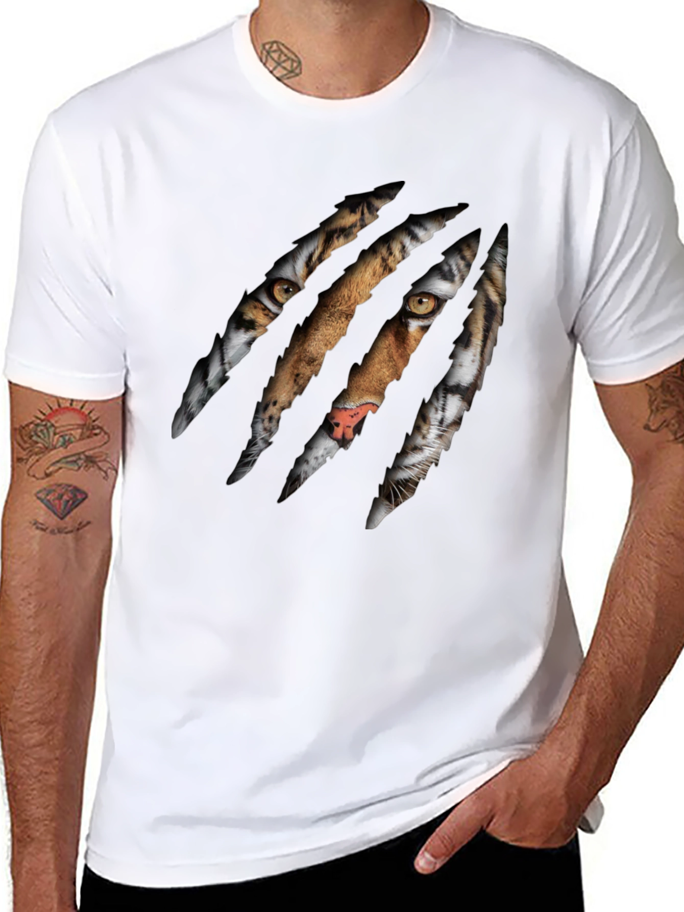 Tiger Claw Graphic Print Black T-Shirt